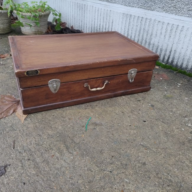 Valise En Bois Vintage - Collection Infanterie Parachutiste 18 BAIP