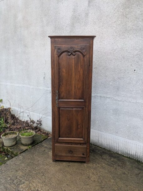 Armoire rustique, brocante en ligne (1)