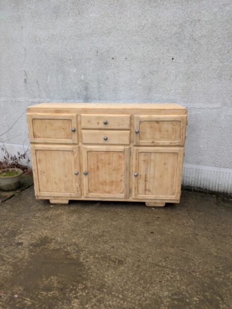 Buffet en bois naturel, buffet Mado, brocante en ligne (1)