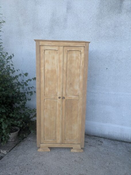 Armoire parisienne, brocante en ligne (1)