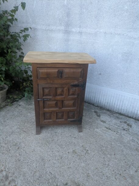 Petit buffet, brocante en ligne (1)