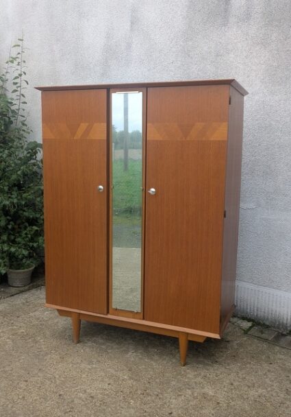 Armoire vintage, lingère, brocante en ligne (1)